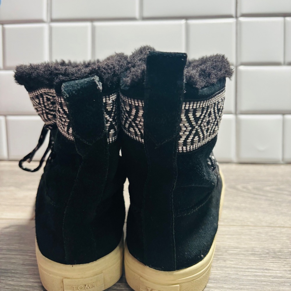 TOMS Women's Black Suede Alpine Ski Boots Size 7.5 - Picture 6 of 14